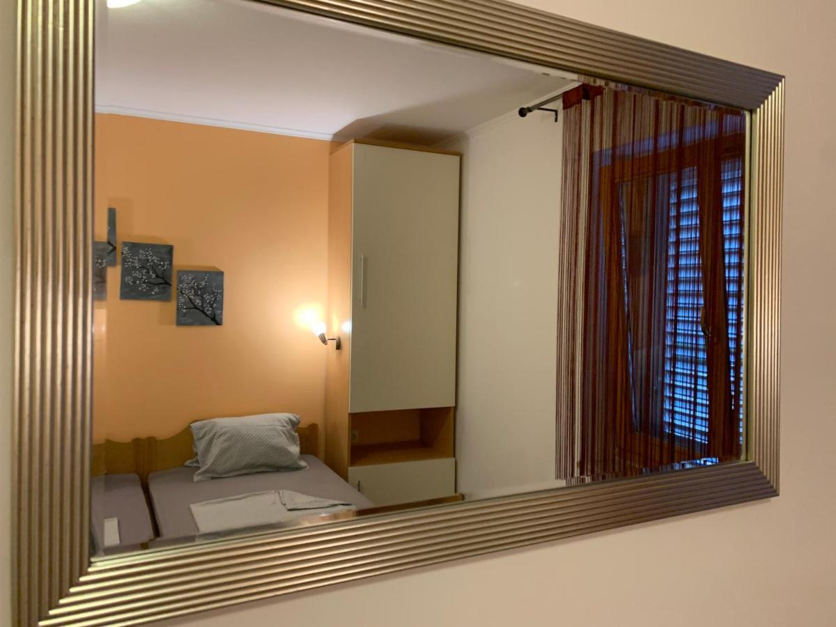 Apartments 4Mios Razanac Ngoại thất bức ảnh