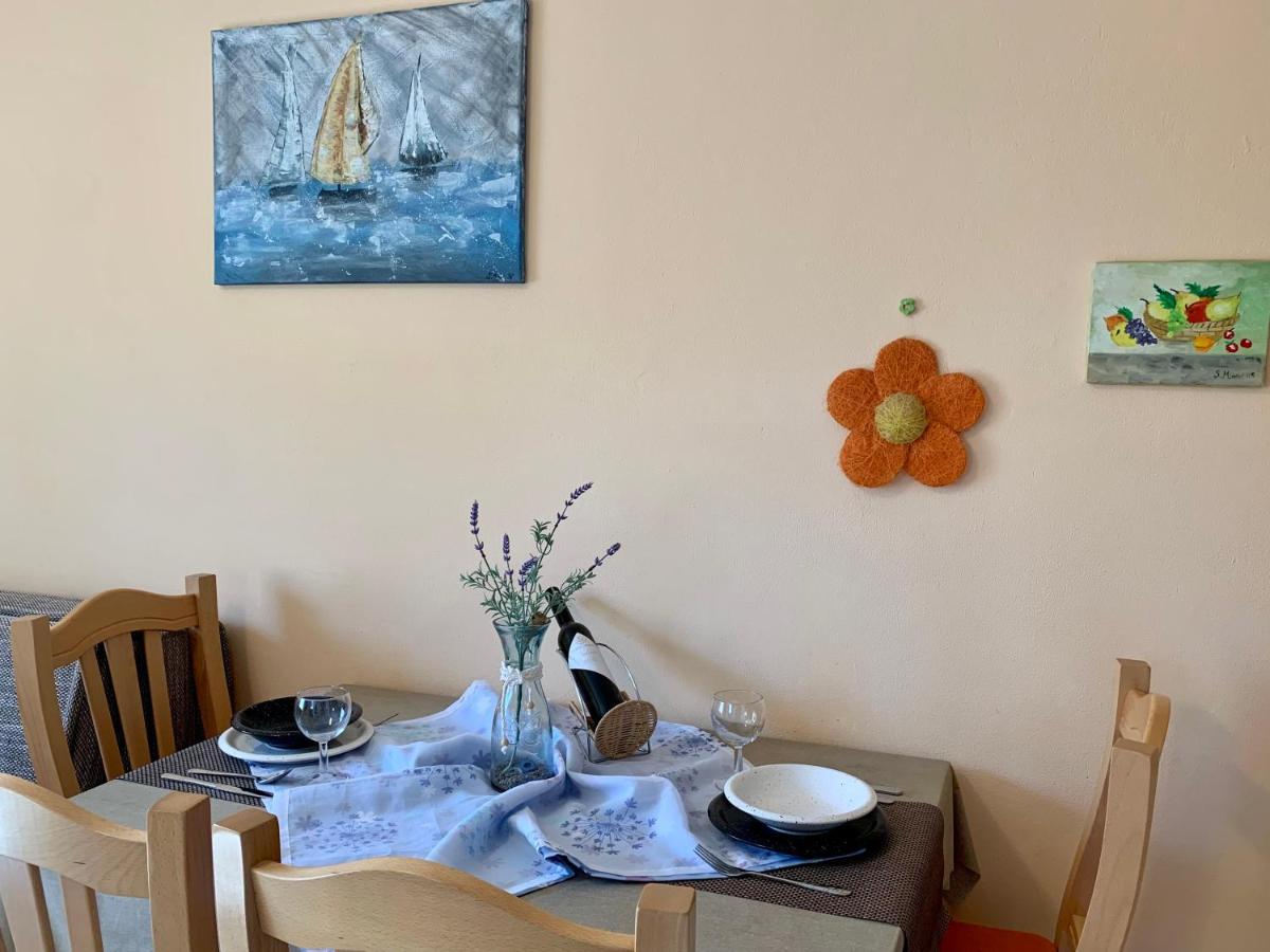 Apartments 4Mios Razanac Ngoại thất bức ảnh