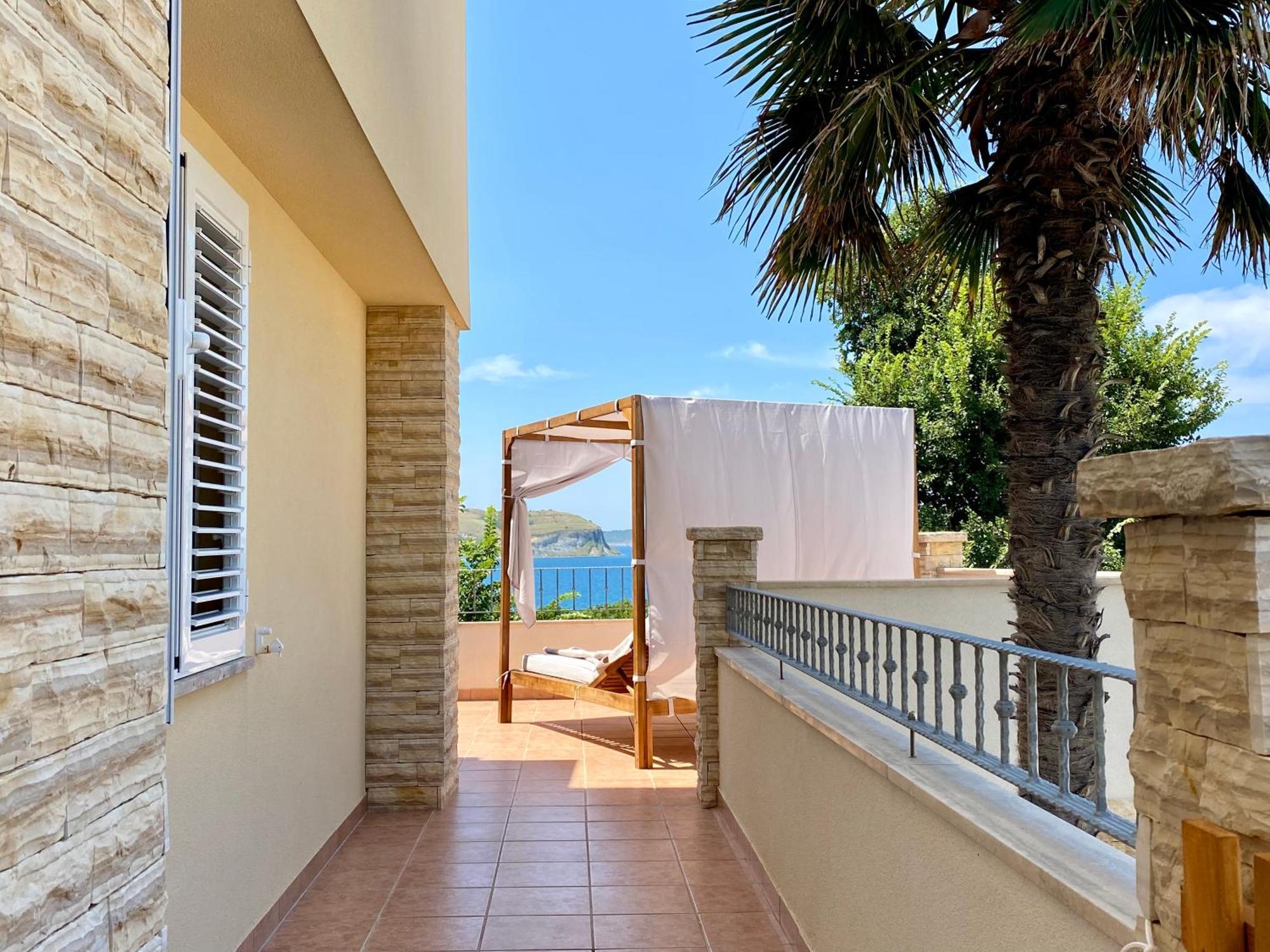 Apartments 4Mios Razanac Ngoại thất bức ảnh