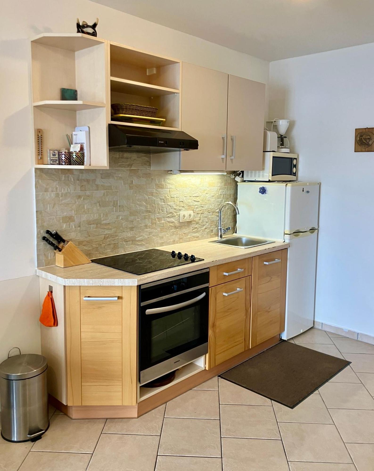 Apartments 4Mios Razanac Ngoại thất bức ảnh